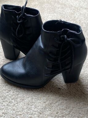 Black Lace-Up Block Heel Ankle Boots